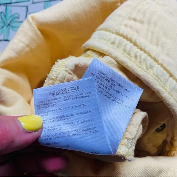 Alexander McQueen Butter Yellow High Rise Jeans, Size 38/25/2 - Picture 13 of 13